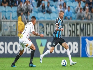 O meia-atacante é o primeiro reforço anunciado para a próxima temporada. (Foto: Grêmio)