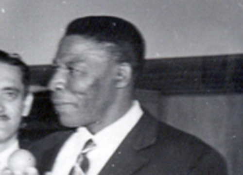 Jaú  - Ex-zagueiro do Corinthians