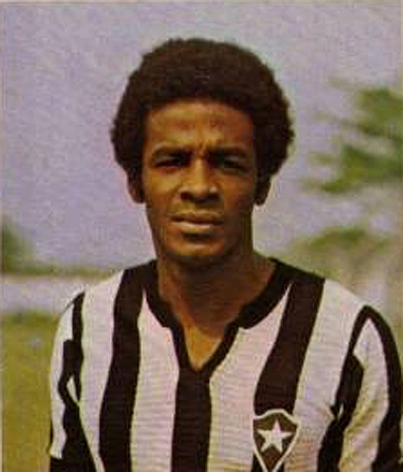 No final dos anos 70, pelo Botafogo. Foto: Reprodu&ccedil;&atilde;o