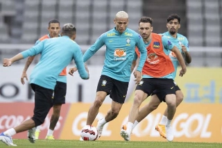 Treino brasileiro em Seul nesta semana. Foto: Lucas Figueiredo/CBF