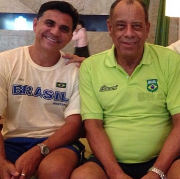 Ricardo Rocha posta em, 17 de julho de 2018, fotos em homenagem a Carlos Alberto Torres que completaria 74 anos na data. (Foto: Reprodução - Instagram @ricardorocha94)