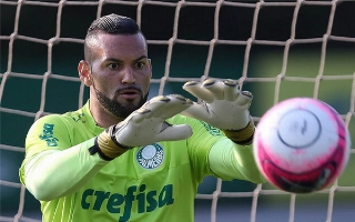 Weverton inicia nova era no gol do Palmeiras. E terá de mostrar muito