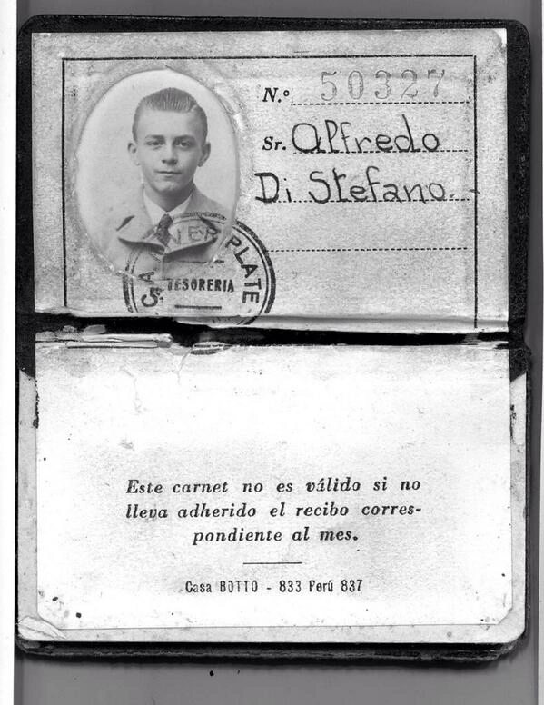Veja a carteira de ingresso de Di Stefano nas fileiras do River Plate!