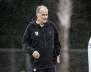 PARAB&Eacute;NS, 'EL LOCO' - Marcelo Bielsa, que treinou o Uruguai na Copa, completa 71 anos