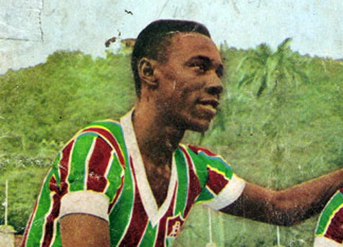 Escurinho  - Ex-ponta do Fluminense e Villa Nova-MG