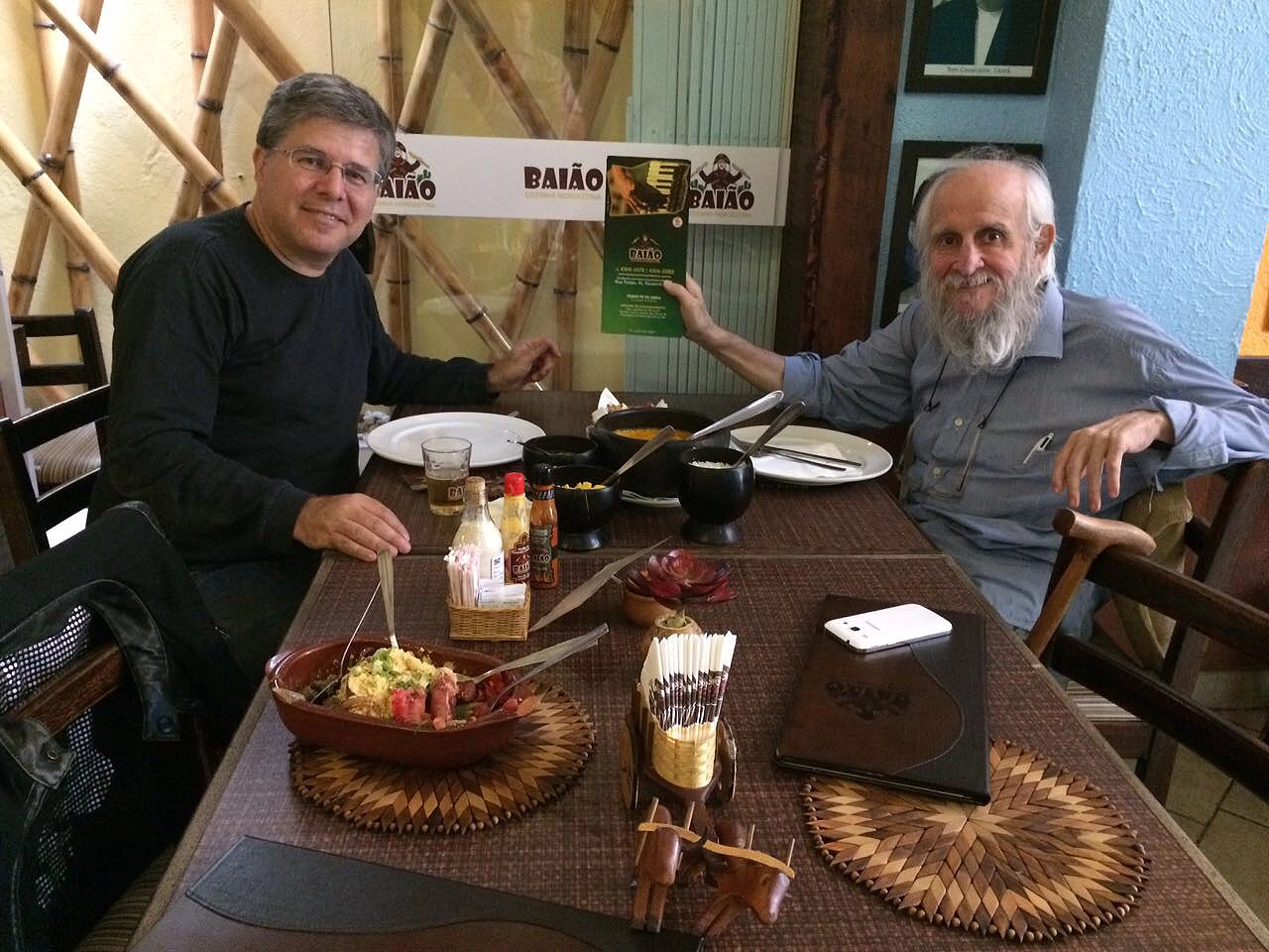 Airton Gontow e Silvio Lancelotti em 13 de abril de 2017, durante almoço no Restaurante Baião. Foto: arquivo pessoal de Airton Gontow