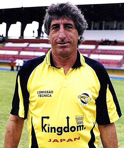 Veja o ex-zagueiro Fernando em foto de outubro de 2005
