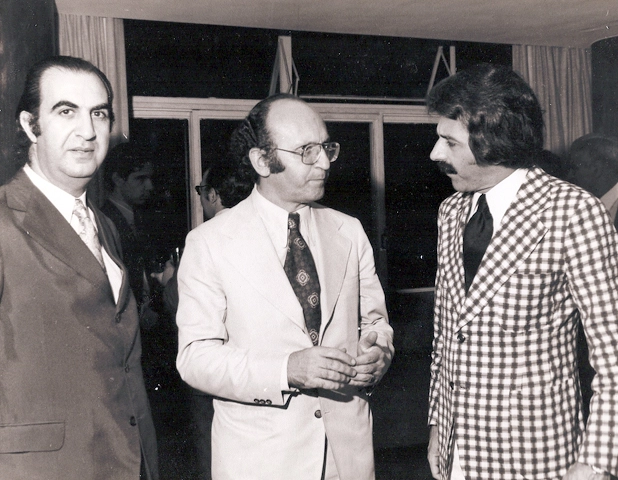 Festa do 34º aniversário em dezembro de 1975. José Goes, Walter Abrahão e Braga Júnior