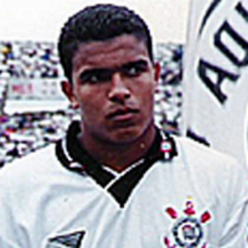 Alexandre Lopes  - Ex-zagueiro do Corinthians