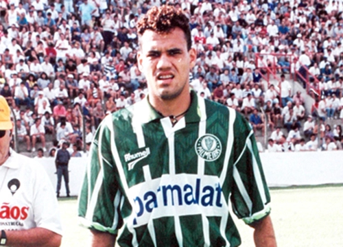 Cl&aacute;udio - Ex-zagueiro do Palmeiras e Guarani