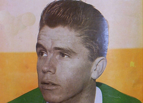 Osvaldo Cunha   - Ex-lateral do Corinthians e São Paulo 