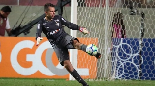 Victor minimiza atrasados no Atl&eacute;tico-MG e faz compara&ccedil;&atilde;o com Bombeiros