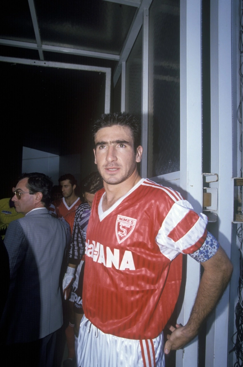 Cantona foi muito indisciplinado no Nimes, foi o seu último time na França, em  1991. Crédito da foto My Ear.