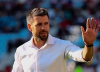 Paulo Pezzolano - Ex-meia, hoje treinador