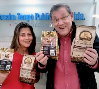 Milton Neves conhece bem a regi&atilde;o e recomenda os caf&eacute;s produzidos na Fazenda Invernada
