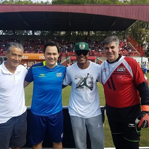 Altair Ramos, Fabio Mello, Marcos Assunção e Zetti, em jogo festivo em 2018