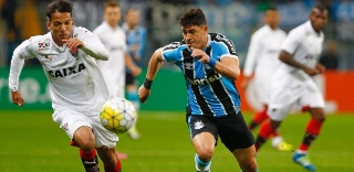 Grêmio aceita proposta e encaminha venda de Giuliano ao Zenit