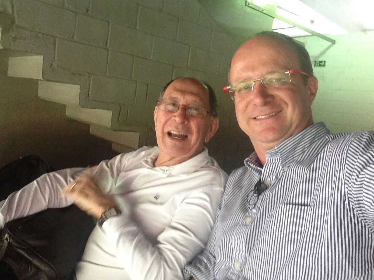 José Silvério e Rogério Assis, dois monstros sagrados da rádio esportiva brasileira. Foto: Arquivo Pessoal