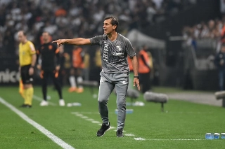 Técnico do Peixe disse ter vivido uma das piores noites da sua carreira. Foto: Ivan Storti/Santos FC