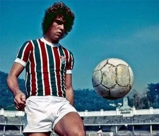 Parab&eacute;ns, Edinho! &Iacute;dolo do Fluminense completa 71 anos!