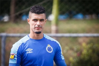 Egídio é um dos veteranos que pode pintar nas Laranjeiras. Foto: Vinnicius Silva/Cruzeiro