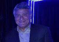 Cléber Machado  - Narrador esportivo