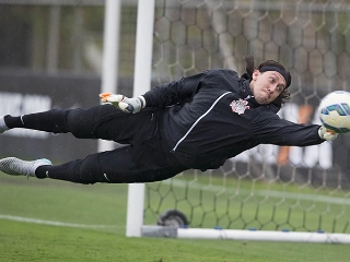 Goleiro corintiano teve uma luxação no dedão esquerdo. Foto: Daniel Augusto Jr / Agência Corinthians / Divulgação