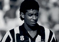 Carlos Alberto Dias - Saudoso meia do Botafogo-RJ