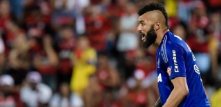 Em baixa no Fla, Muralha será emprestado a time japonês até o final de 2018