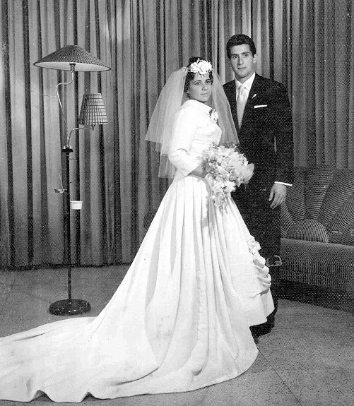 Veja Félix no dia de seu casamento com Marlene. A foto nos foi enviada por Sérgio Bergamini, de Mairiporã-SP, que é primo do ex-goleiro