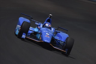 Neozeland&ecirc;s partiu da posi&ccedil;&atilde;o de honra no grid do oval. Foto: IndyCar/Divulga&ccedil;&atilde;o