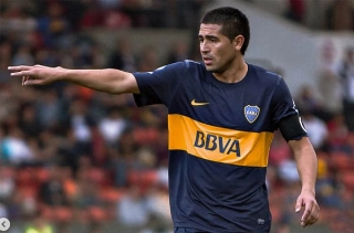 Meio-campista habilidoso brilho no time Xeneize. Foto: Instagram de Riquelme