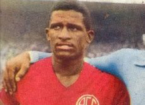 Jorge   - Ex-lateral-direito do Am&eacute;rica-RJ