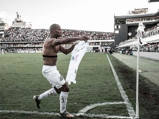 Meia uruguaio destacou o carinho que tem pelo clube argentino. Foto: Ivan Storti/Santos FC