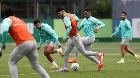 L&iacute;der do Brasileiro, Palmeiras recebe a lanterna Chapecoense