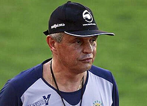 Márcio Rezende de Freitas  - Ex-árbitro de futebol e ex-zagueiro