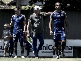 Treinador português promete Santos equilibrado. Foto: Ivan Storti/Santos FC
