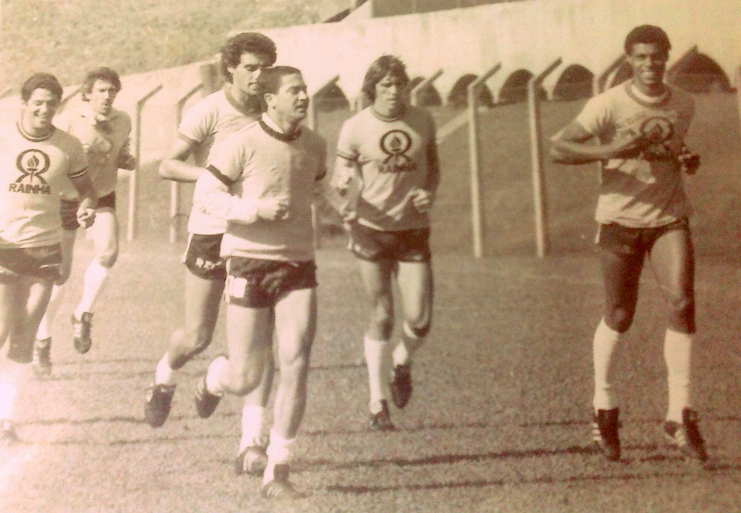 Treino do Atlético-MG. Da esquerda para a direita, Vaguinho, Chicão (ao fundo), Osmar Guarnelli, Palhinha (à frente), Orlando Donizete e Marcos Vinicius. Foto: Arquivo pessoal Marcos Vinicius