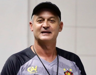 Anunciado em 27 de junho pelo Leão, Lisca ganha força na Vila Belmiro. Foto: Facebook/Sport/Divulgação