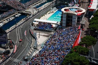 Equipe italiana foi a melhor desta sexta-feira. Foto: Scuderia Ferrari HP