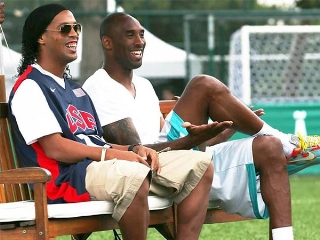 R10 destacou sua amizade com Kobe Bryant. Foto: Twitter/Reprodução
