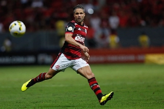 Camisa 10 do Mengão ainda não definiu se vai s aposentar, mas disse que não defenderá outro clube no Brasil. Foto: Gilván de Souza/Flamengo