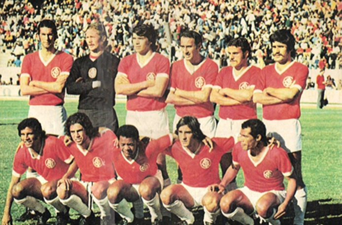 Em pé: Bibiano Pontes, Schneider, Figueroa, Jorge Andrade, Tovar e Édson Madureira. 
Agachados: Valdomiro, Bráulio, Claudiomiro, Paulo César Carpegiani e Volmir. Foto enviada por Walter Roberto Peres e publicada na 