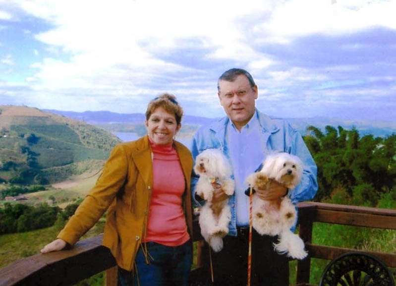 Em 2006, no município pauista de Caconde, com filhotes queridos