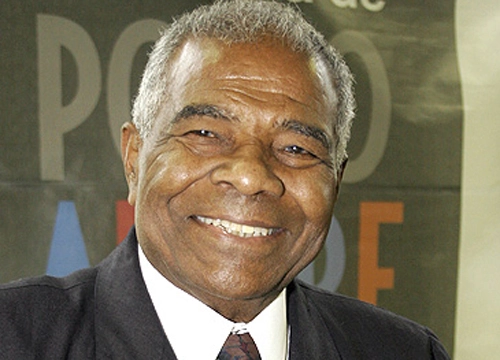 Juarez   - Ex-centroavante do Grêmio