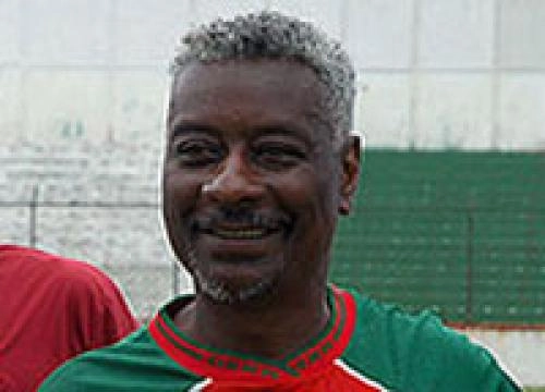 Jovenil  - Ex-meia da Portuguesa Santista