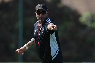 Treinador argentino deixa o clube com apenas cinco derrotas no cartel. Foto: Pedro Souza/Atlético