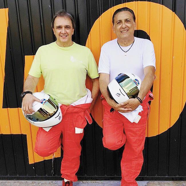Em 2012, na Espanha, Reginaldo Leme e Galvão Bueno estiveram no Circuito Ricardo Tormo, em Valência. Eles andaram em um carro de Fórmula 1 de três lugares pilotado por Luciano Burti
