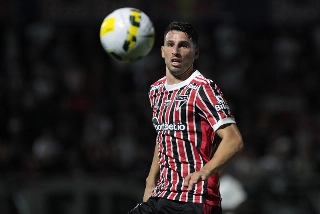 Centroavante argentino ficará no Morumbi até 2025. Foto: Rubens Chiri/saopaulofc.net