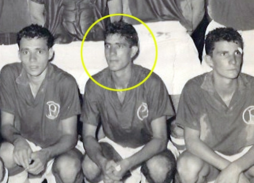 J&uacute;lio Portugu&ecirc;s  - Ex-Meia-atacante do Palmeiras